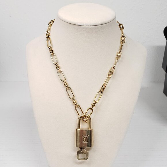 Authentic Louis Vuitton Padlock w/unbranded Stainless Steel Necklace & Bracelet - Picture 4 of 16
